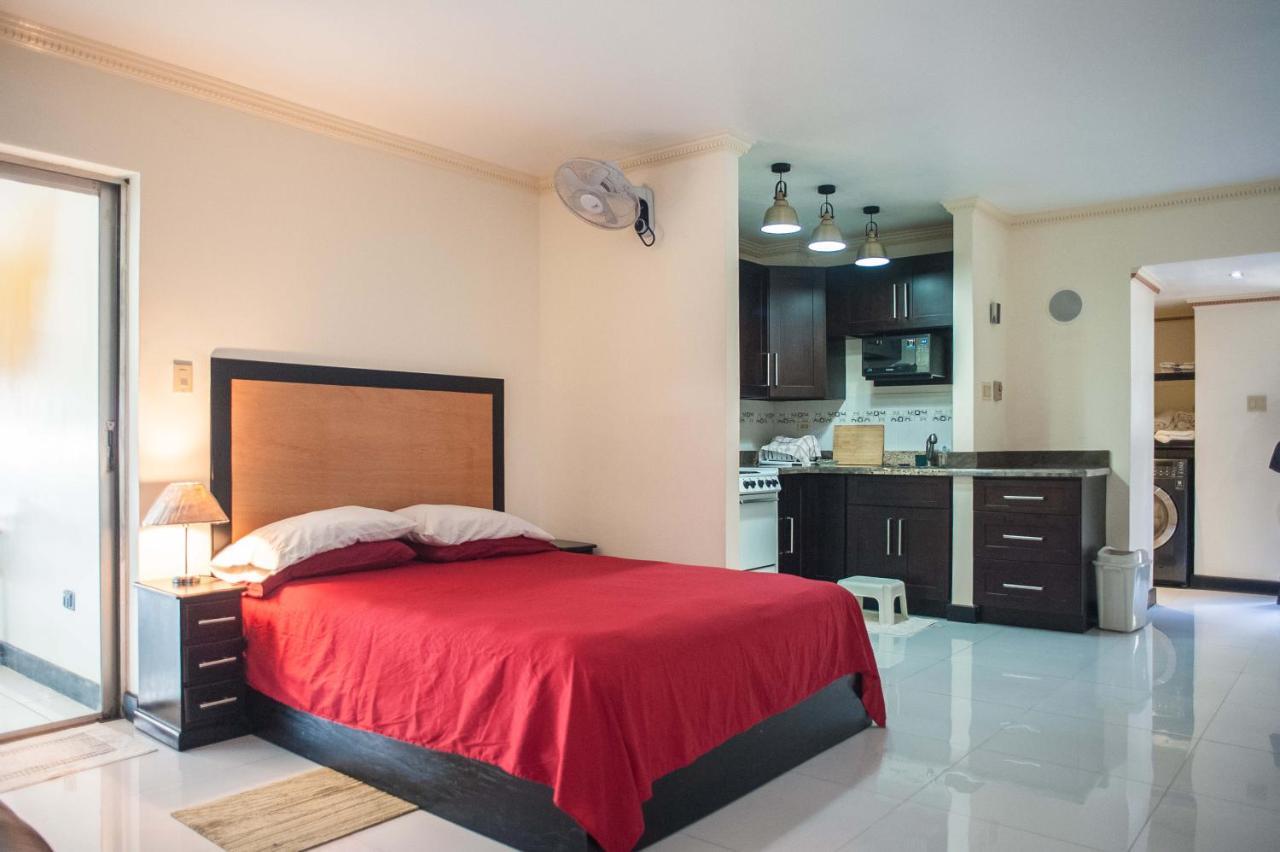 Beach Condos -Montego Bay Club Beach Resort 외부 사진